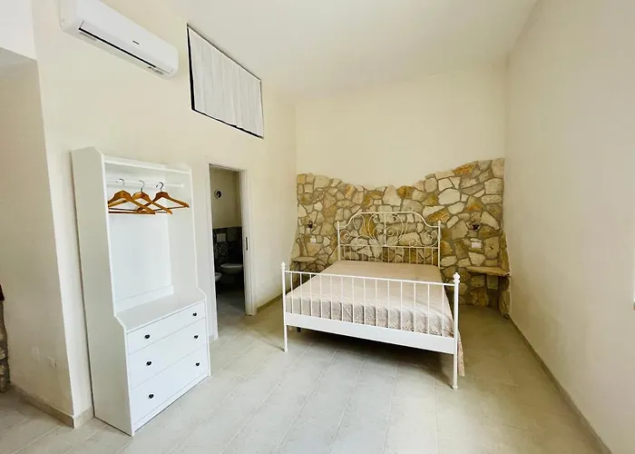 Tenuta Tinelli Sonia