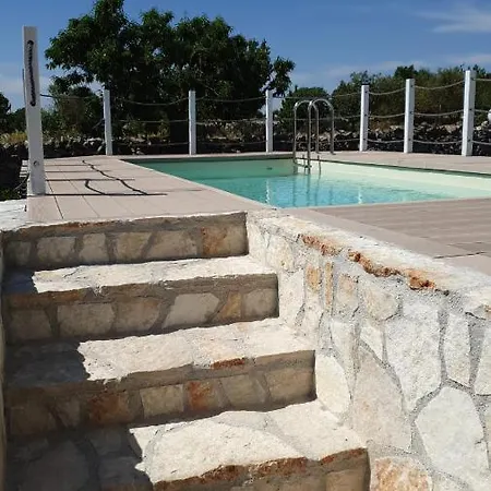 Bed & Breakfast Tenuta Tinelli Sonia *
