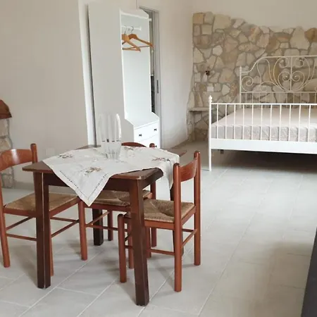 Tenuta Tinelli Sonia * Noci
