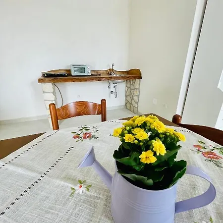 Tenuta Tinelli Sonia Bed & Breakfast *