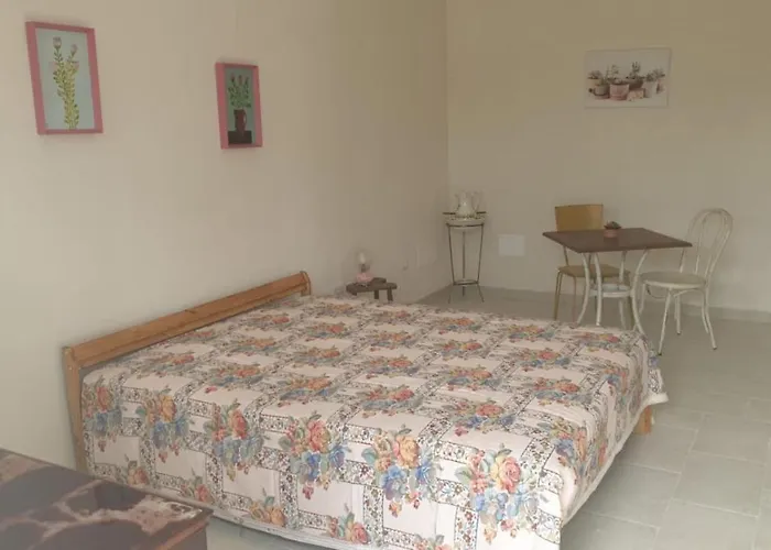 Tenuta Tinelli Sonia Bed & Breakfast Noci